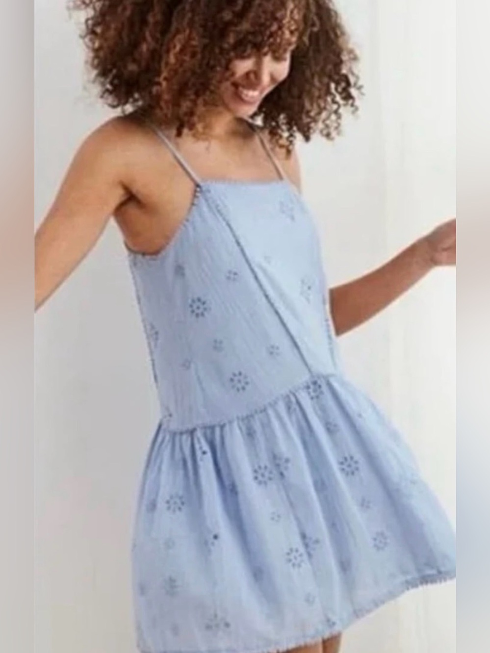 💙🌼 Aerie Powder Blue Eyelet Mini Babydoll Dress – Size Medium | GUC 🌼💙